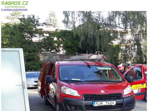 provádíme dodávky, montáž, revize, opravy elektroinstalací a hromosvodů, údržbu a správu veřejného osvětlení. v souvislosti s těmito činnostmi zajišťujeme požární ucpávky, podlahové topení, (kabelové i topné rohože), domovní telefony.