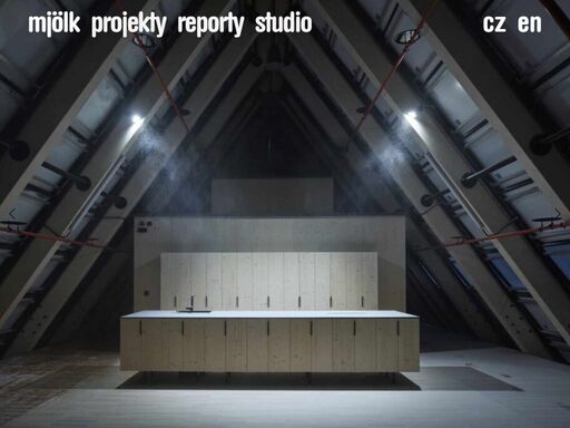jsme mjölk architekti. kreslíme vaše domy. plavíme se s vámi v mořích vzpomínek a zážitků. cestujeme v krajinách vašich snů.