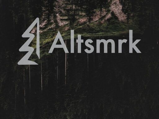 náš projekt studio orenky byl podpořen startovacím voucherem 2024 karlovarského kraje. už před pár lety vznikl nápad tvořit a pracovat s příběhem krušnohoří. máme co vyprávět! žijeme v místech, které formovaly hornictví a znalosti o kovech a minerálech po staletí. málokteré místo se zapsalo tak jako například město jáchymov. jsme chemici, vidíme krušné hory z