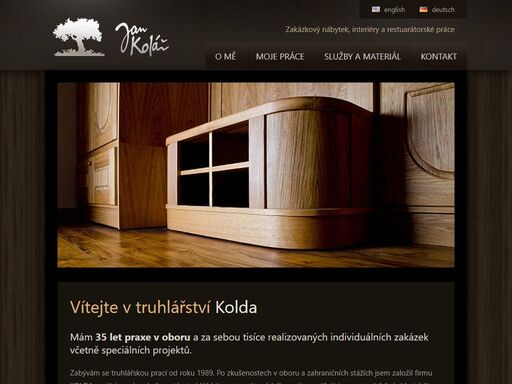 restaurátorské práce, výroba zakázkového nábytku a dřevěného zařízení.