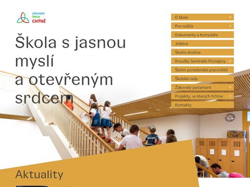 jsme škola, která věří v dobro. dáváme šanci každému dítěti a každý u nás má otevřené dveře. věříme, že největší přínos má ta činnost, kterou se rozhodneme dělat sami a víme proč. proto vytváříme nabídku a snažíme se žáky pozitivně motivovat, aby si mohli najít své místo na světě. bezpečné prostředí je pro nás důležité, pravidla a řád vnímáme jako nástroj výchově a růstu.