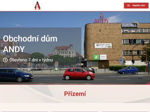 desítky obchodů na třech podlaží. vlastní parkoviště, otevřeno 7 dní v týdnu.