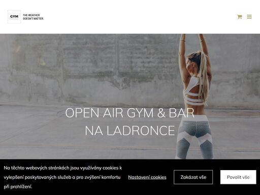 the gym house je unikátní projekt outdoorového gymu, který umožňuje našim klientům zacvičit si v plnohodnotně vybaveném fitness pod širým nebem.