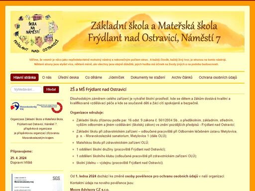 www.skolananamesti.cz