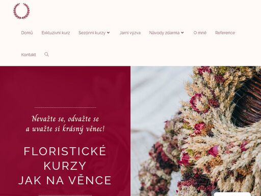 online floristické kurzy zaměřené na výrobu věnců. představte si, že dokážete uvázat nádherný věnec pro každou příležitost v roce.