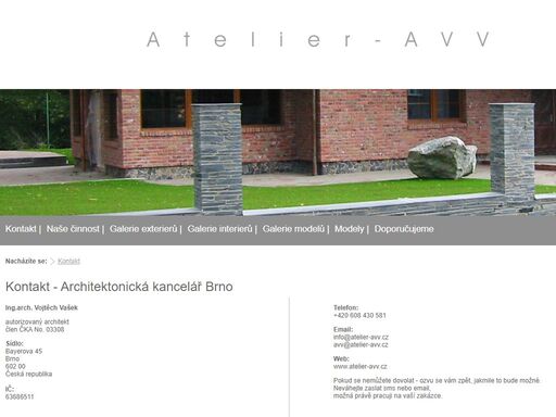 internetové stránky architektonické kanceláře brno s uvedenými kontakty, specifikací činností a galerií realizací interiérů, exteriérů a architektonických modelů.