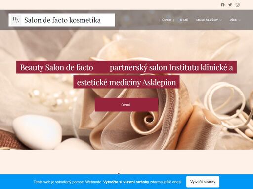 salon de facto je plný péče o vaši krásu.