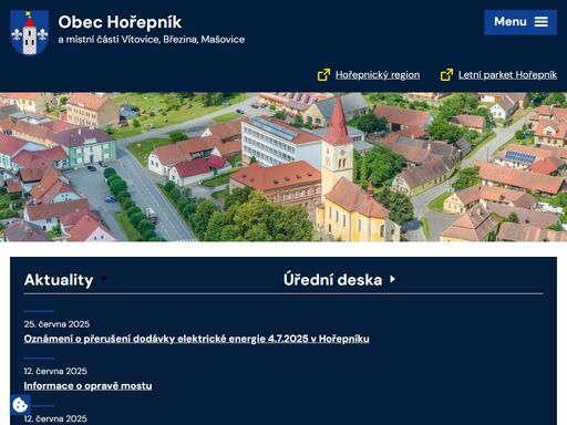 v obci se nachází základní a mateřská škola. sportovní vyžití občanům přináší fotbalové hřiště s nohejbalovým kurtem, víceúčelové hřiště, celoročně jsou pak přístupné kabiny tj sokol hořepník, kde mohou občané sledovat sportovní přenosy.