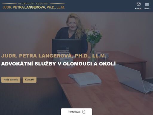 právní pomoc je poskytována na odborné úrovni, pečlivě, komplexně a v co nejkratší možné době za přijatelnou odměnu za právní služby zohledňující osobní a majetkové poměry klienta. 20 let praxe, přes 3000 šťastných příběhů klientů, trvale vysoká úspěšnost v soudních sporech, aktivní a lidský přístup, specializace na rodinné právo. rodinný právník.