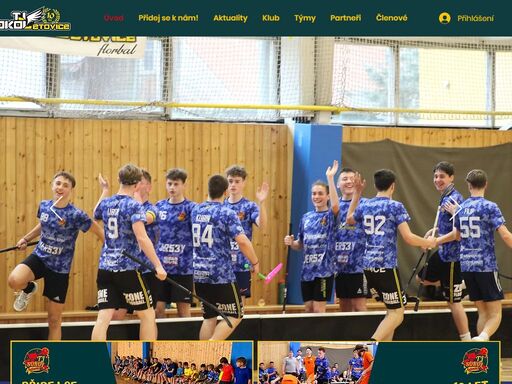 florbal letovice. oficiální web letovického florbalového klubu.
v celostátním měřítku patříme momentálně mezi menší florbalové kluby. zakládáme si na individuálním a rodinném přístupu ke všem příznivcům klubu. na našem webu najdete vše, co vás zajímá.