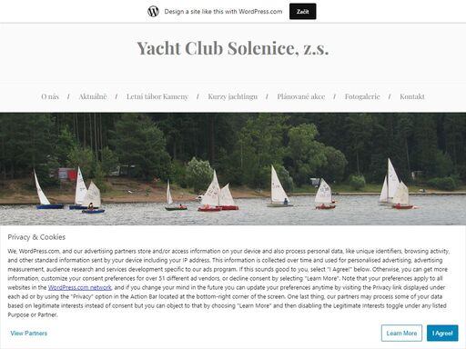 jsme jachetní oddíl u orlické přehrady. pořádáme letní tábory a kroužek jachtingu, i jachtařské kurzy. naši členové se učastní jachtařských závodů u nás i v zahraničí. náš oddíl funguje už od roku 1974.