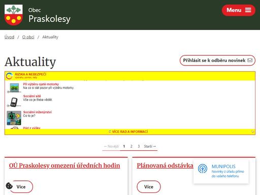 praskolesy se nachází ve vzdálenosti 25 km od berouna a 3,5 km severovýchodně od města hořovice. dominantou obce je kostel sv. mikuláše.