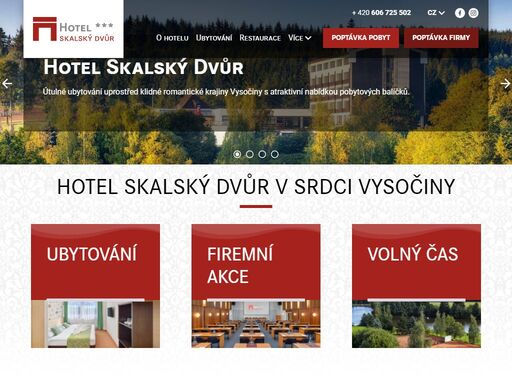 hotel se nachází na pomezí chko žďárské vrchy a přírodního parku svratecká pahorkatina mezi novým městem na moravě a bystřicí nad pernštejnem.