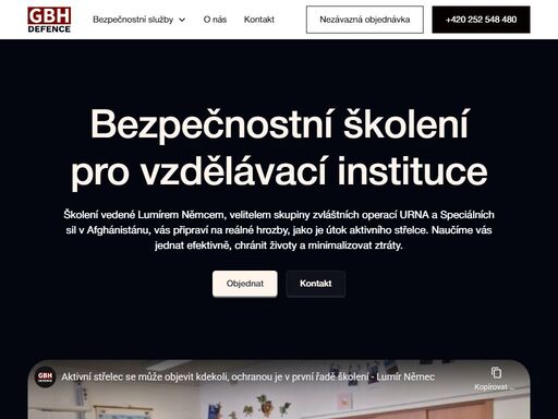 školení proti aktivnímu útočníkovi vedené lumírem němcem, bývalým velitelem urny a předním expertem na bezpečnost.
