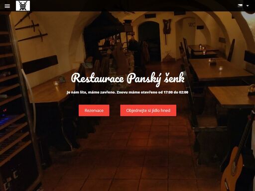 restaurace panský šenk - *vítejte v šenku!* restaurace panský šenk je historická krčma v domě z 13. století, poblíž náměstí přemysla otakara ii.; každý všední den pro vás připravujeme obědové menu, večer pak výbornou tradiční českou kuchyni a speciality z grilu, který se nachází přímo uprostřed restaurace. k dobrému jídlu patří také skvělé pití - nabízíme čepovaná piva pilsner urquell a radegast, ale i kvalitní světová vína. sledujte také naše sociální sítě, kde se dozvíte veškeré aktuality u naší restaurace. pravidelně pořádáme například večery s živou hudbou.