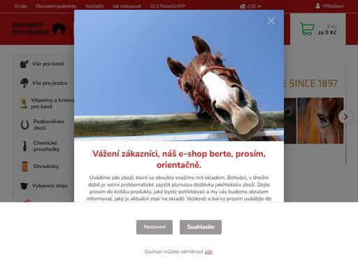 obchod s jezdeckými potřebami a krmivem pro koně i psy. 
