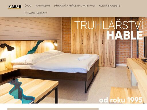 truhlářství - výroba a montáž:
vchodové dveře, vnitřní dveře falcové a bezfalcové, zárubně, schodiště, špaletová okna, kuchyně, nábytek masiv, nábytek vestavný, nábytek na míru,nábytek dýhovaný, obklady stěn, dýhování, lisování, práce na cnc stroji, egalizace, sesazování dýhy