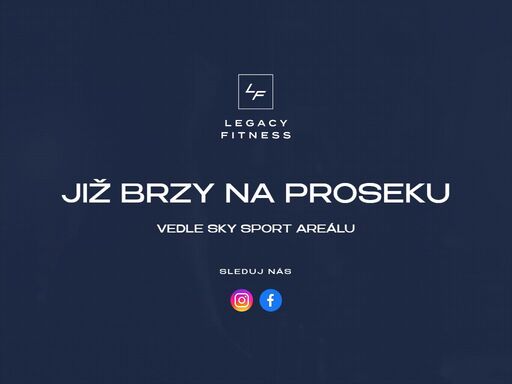 legacy fitness v areálu sky sport prosek. kompletní gym s volnými vahami, stroji a funkční zónou, doplněné o masáže a fyzioterapii.