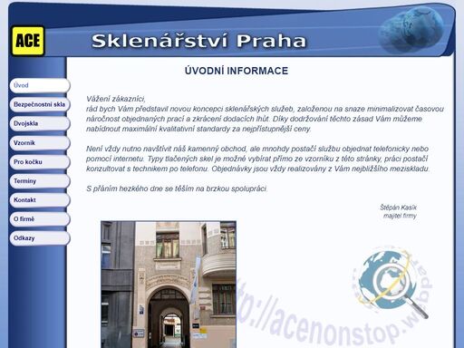 naše sklenářství provádí okamžité zasklívání oken, dveří a výloh na místě u zákazníka