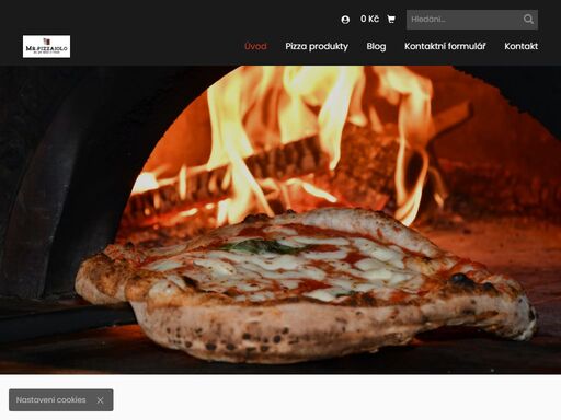 designová pizza pec z cortenové oceli.