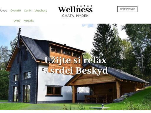 chata se náchází ve slezských beskydech v obci nýdek, cca 13 km od třince, moderní design této chaty, která byla kompletně zrekonstruována (rekonstrukce