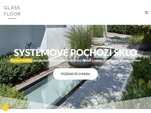 pochozí sklo glassfloor vytváří dokonalé plně pochozí světlíky pro plochou střechu a a zaplavují místnosti přirozenným denním světlem.